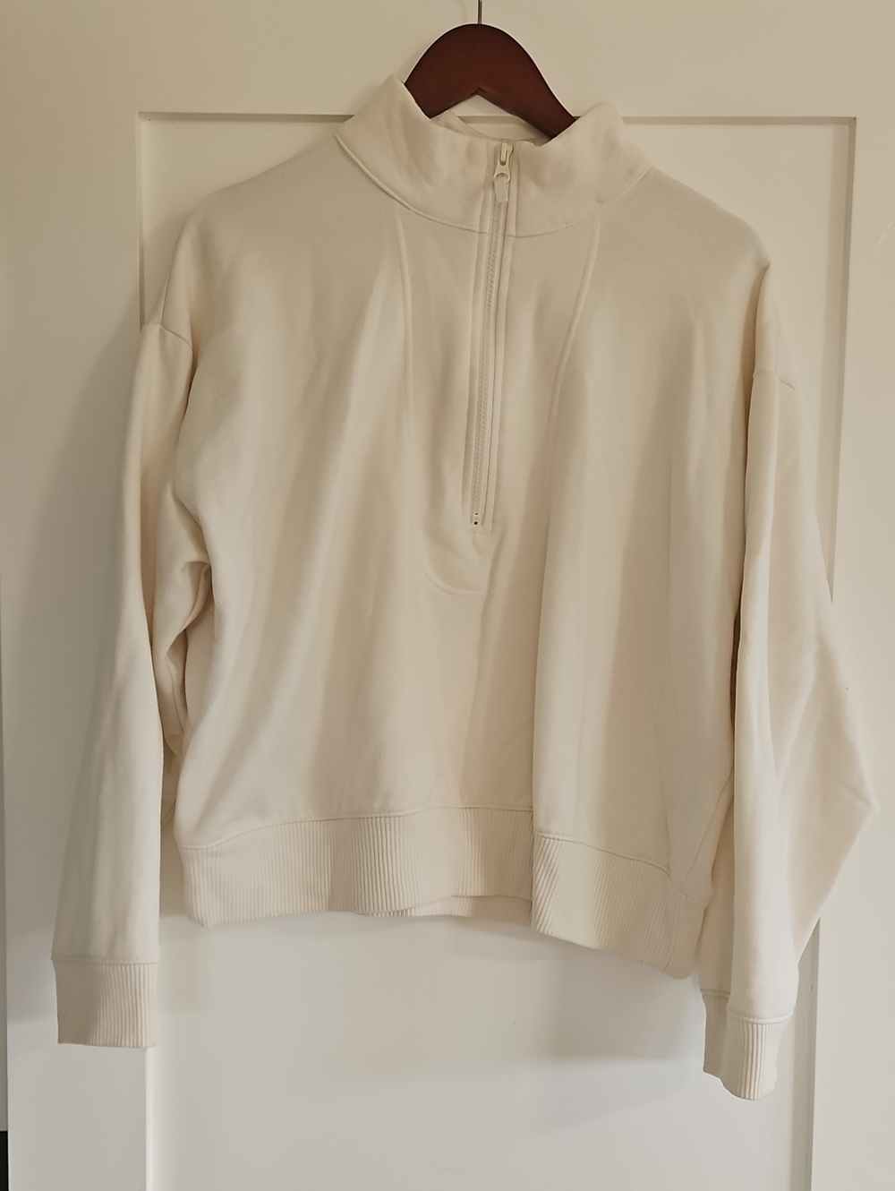 Women’s L Cream Half-Zip Pullover Top
